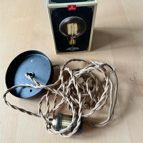 Vintage bulb and suspension lamp - Picture 6 of 7